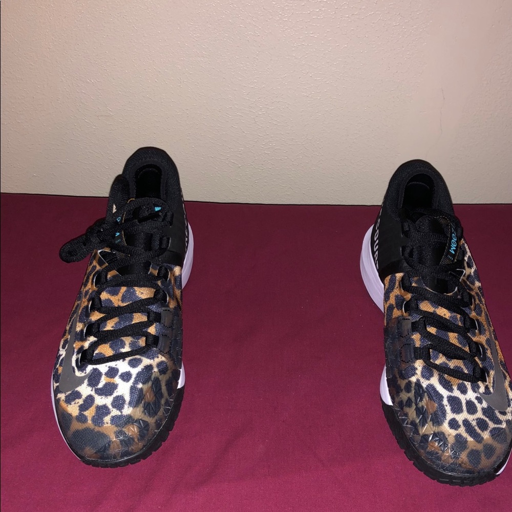 Nike Court Air Zoom Woman’s size 8 1/2